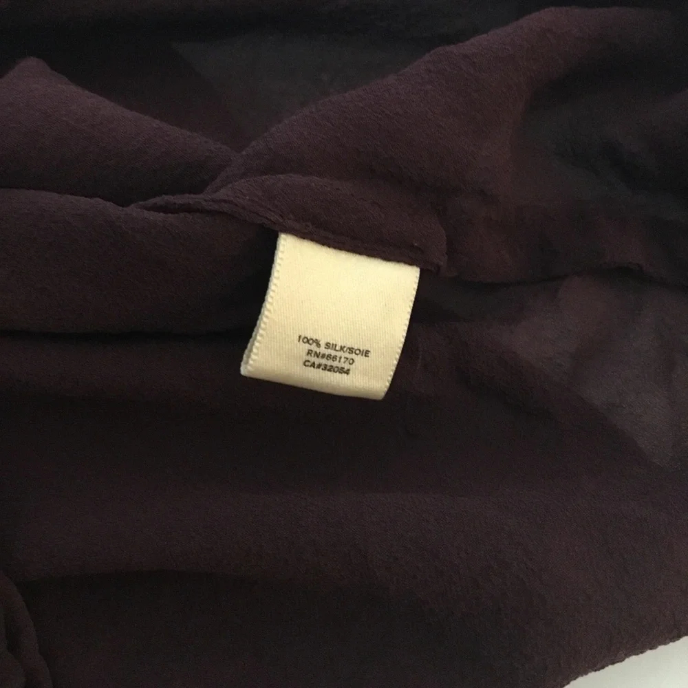 Anthropologie Moulinette Soeurs Women’s 100% Silk Burgundy Ruffled Top Size M - Picture 8 of 8